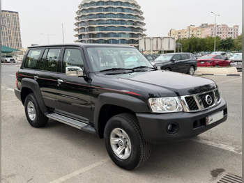 نيسان  باترول  جي ال  2023  عادي  84,000 كم  6 سلندر  دفع رباعي  اس يو في  أسود