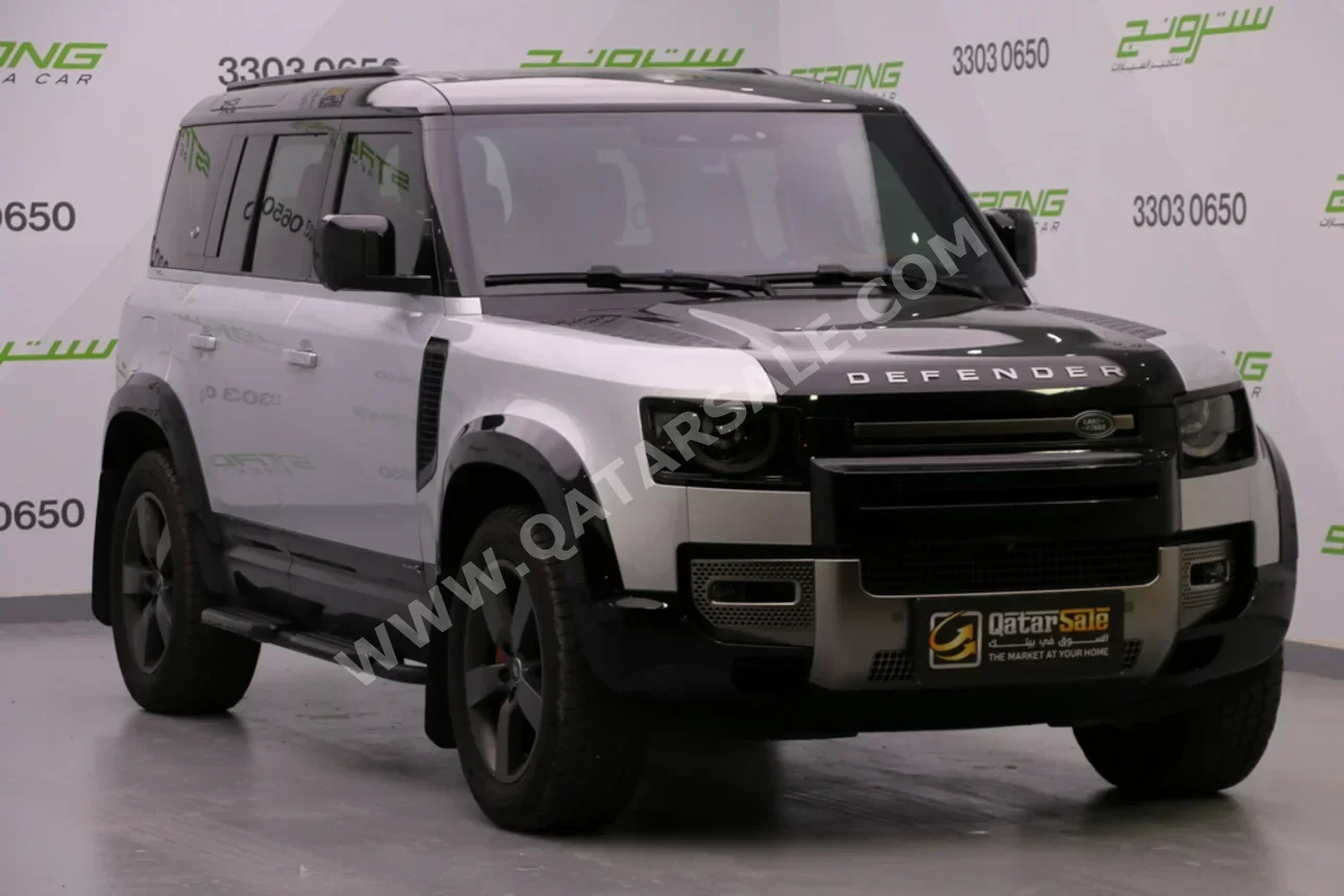 Land Rover  Defender  110 X Dynamic  2022  Automatic  67,000 Km  6 Cylinder  Four Wheel Drive (4WD)  SUV  Silver