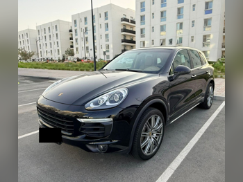 Porsche  Cayenne  S  2015  Automatic  83,000 Km  6 Cylinder  Four Wheel Drive (4WD)  SUV  Black
