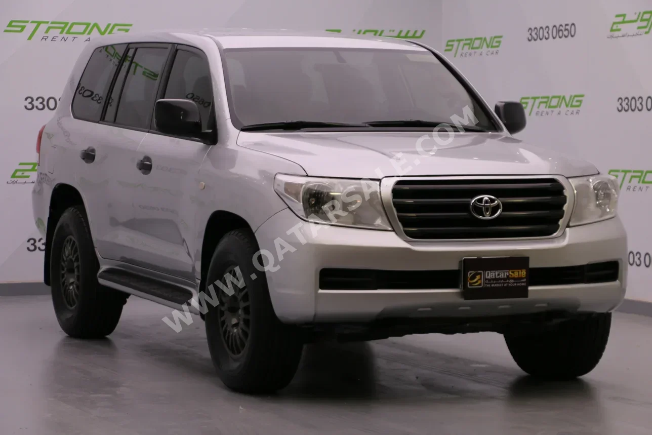 Toyota  Land Cruiser  G  2011  Automatic  383,000 Km  6 Cylinder  Four Wheel Drive (4WD)  SUV  Silver