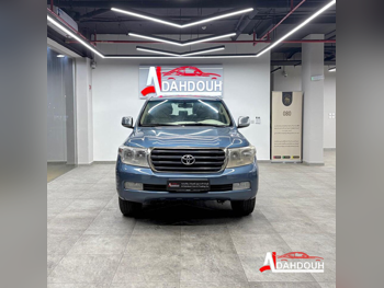 تويوتا  لاند كروزر  جي اكس ار  2008  اوتوماتيك  375,000 كم  8 سلندر  دفع رباعي  اس يو في  ازرق