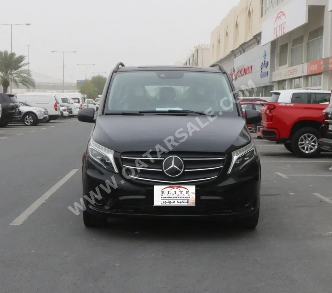 Mercedes-Benz  V-Class  4 Cylinder  VAN  Black  2021