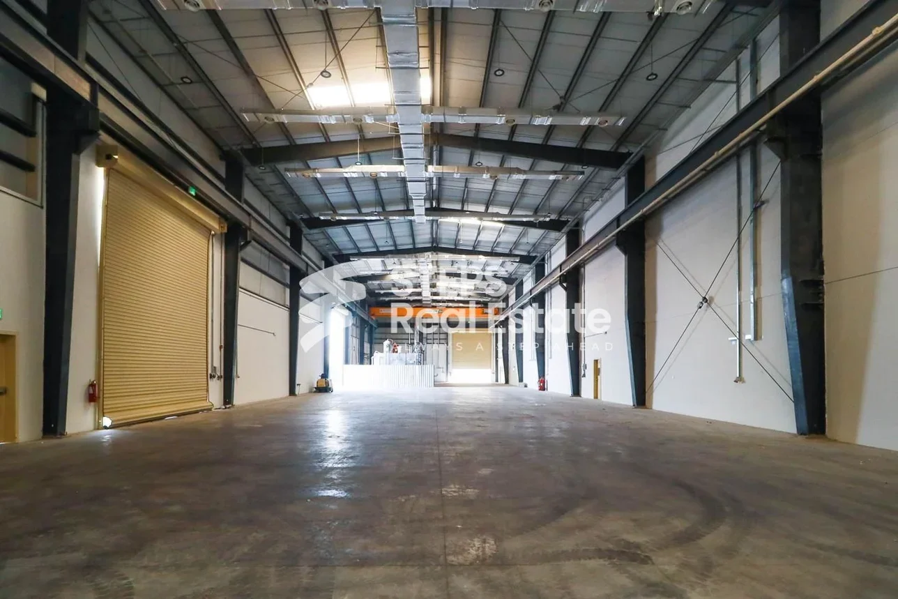 Warehouses & Stores - Al Wakrah  - Barkit Al Awamer  -Area Size: 1008 Square Meter