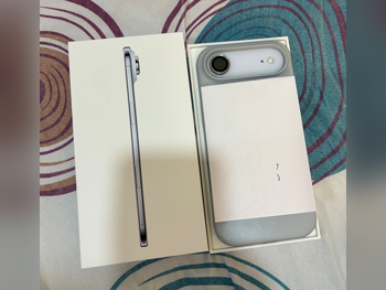 هواتف نقالة ابل  - ايفون 17  - برو  - أبيض  - 256 جيجابايت  - تحت الضمان