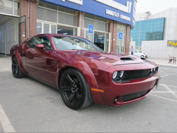Dodge  Challenger  SRT  2021  Automatic  119,000 Km  8 Cylinder  Rear Wheel Drive (RWD)  Coupe / Sport  Maroon