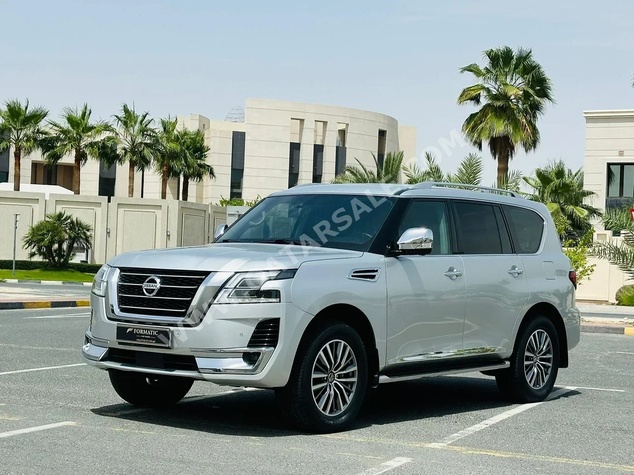 نيسان  باترول  بلاتنيوم  2021  اوتوماتيك  123,000 كم  6 سلندر  دفع رباعي  اس يو في  فضي