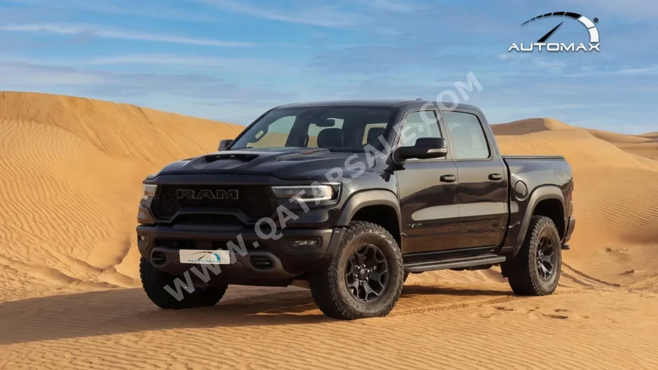 دودج  رام  1500 ار اتش او  2026  اوتوماتيك  0 كم  6 سلندر  دفع رباعي  بيكب  أسود  تحت الضمان