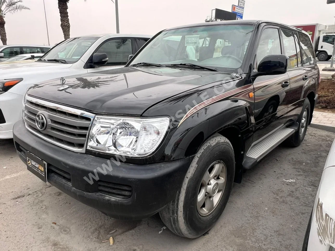 Toyota  Land Cruiser  GX  2006  Automatic  88,000 Km  6 Cylinder  Four Wheel Drive (4WD)  SUV  Black