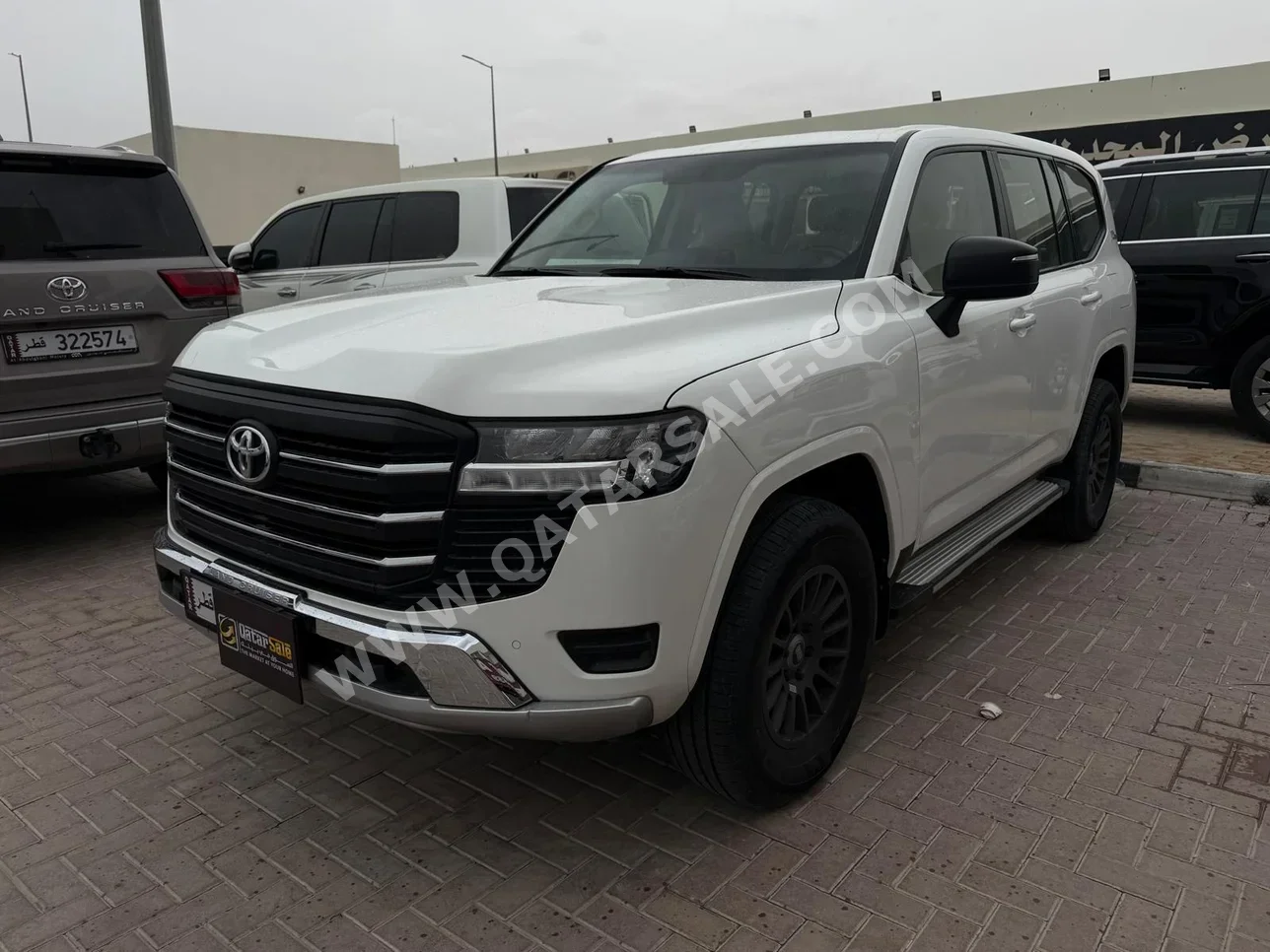 Toyota  Land Cruiser  GX  2022  Automatic  182,000 Km  6 Cylinder  Four Wheel Drive (4WD)  SUV  White