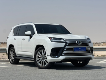 لكزس  ال اكس  600 في اي بي  2023  اوتوماتيك  51,000 كم  6 سلندر  دفع رباعي  اس يو في  أبيض  تحت الضمان