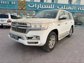 Toyota  Land Cruiser  GXR  2021  Automatic  0 Km  8 Cylinder  Four Wheel Drive (4WD)  SUV  White
