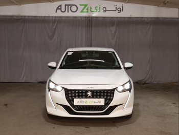 Peugeot  208  2022  Automatic  98,900 Km  3 Cylinder  Front Wheel Drive (FWD)  Hatchback  White