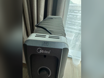 Portable Fans Gray  Wall Plug-In  Medium