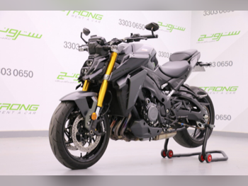 Suzuki  GSX S 1000 -  2023 - Color Black