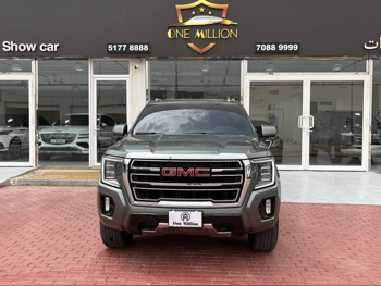 جي ام سي  يوكون  اس ال تي  2023  اوتوماتيك  126,000 كم  8 سلندر  دفع رباعي  اس يو في  رمادي غامق  تحت الضمان