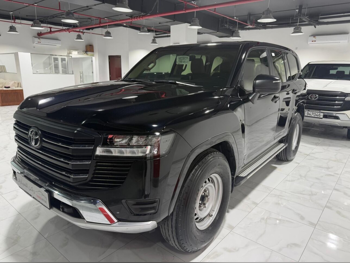 Toyota  Land Cruiser  GX  2022  Automatic  75,000 Km  6 Cylinder  Four Wheel Drive (4WD)  SUV  Black