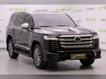 Toyota  Land Cruiser  VXR Twin Turbo  2025  Automatic  14,000 Km  6 Cylinder  Four Wheel Drive (4WD)  SUV  Black  With Warranty
