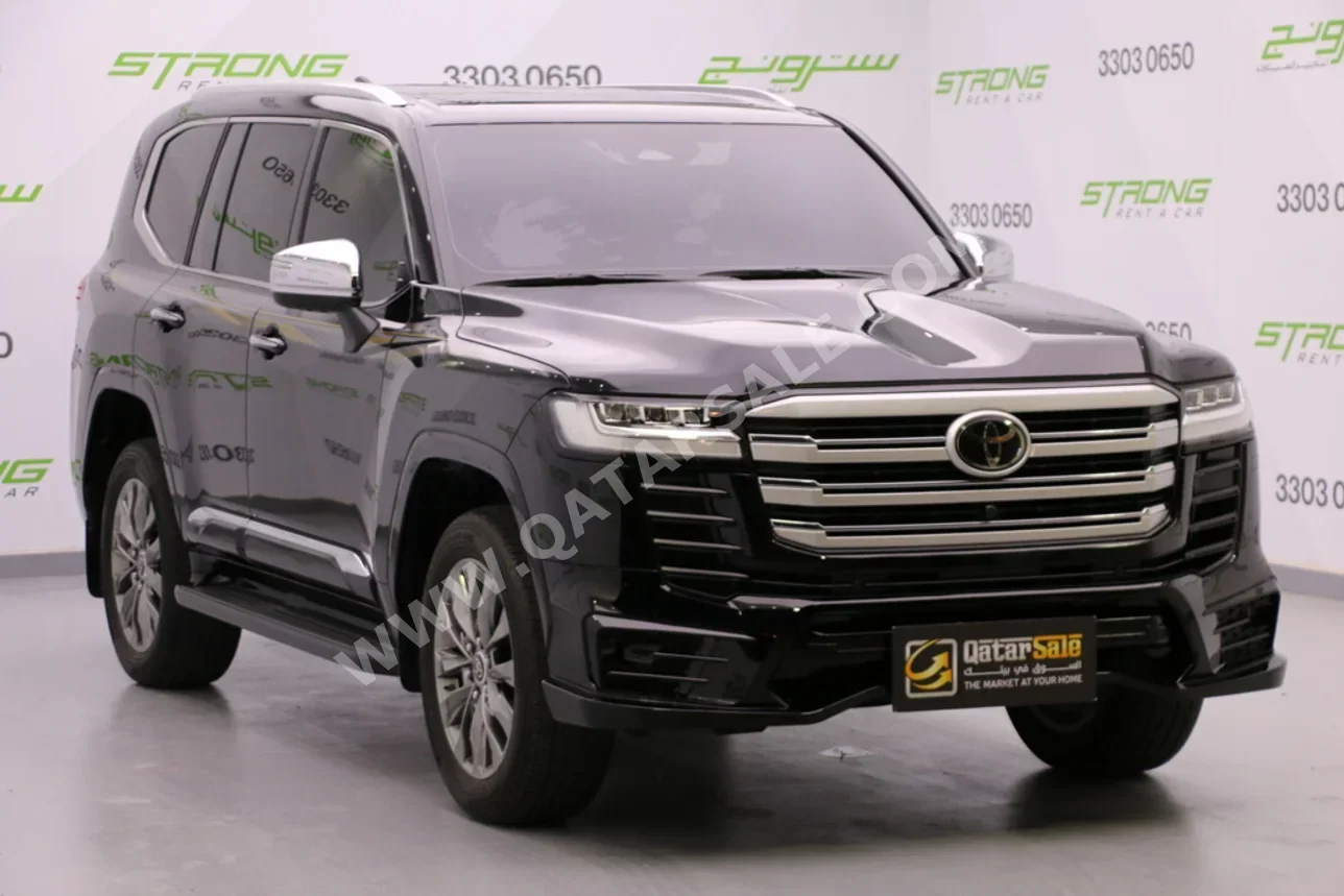 تويوتا  لاند كروزر  في اكس ار توين توربو  2025  اوتوماتيك  14,000 كم  6 سلندر  دفع رباعي  اس يو في  أسود  تحت الضمان