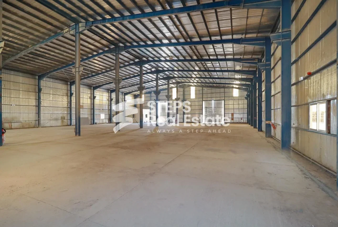Warehouses & Stores - Al Wakrah  - Barkit Al Awamer  -Area Size: 5000 Square Meter