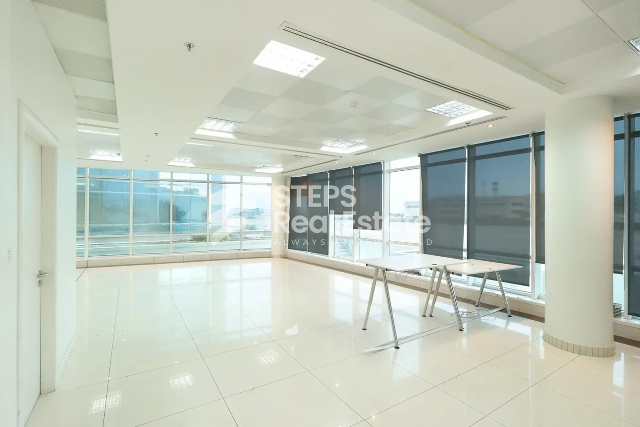 Commercial Offices - Not Furnished  - Doha  - Old Airport