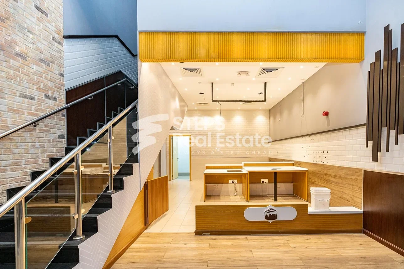 Commercial Shops - Not Furnished - Al Wakrah For Rent - Al Wakrah