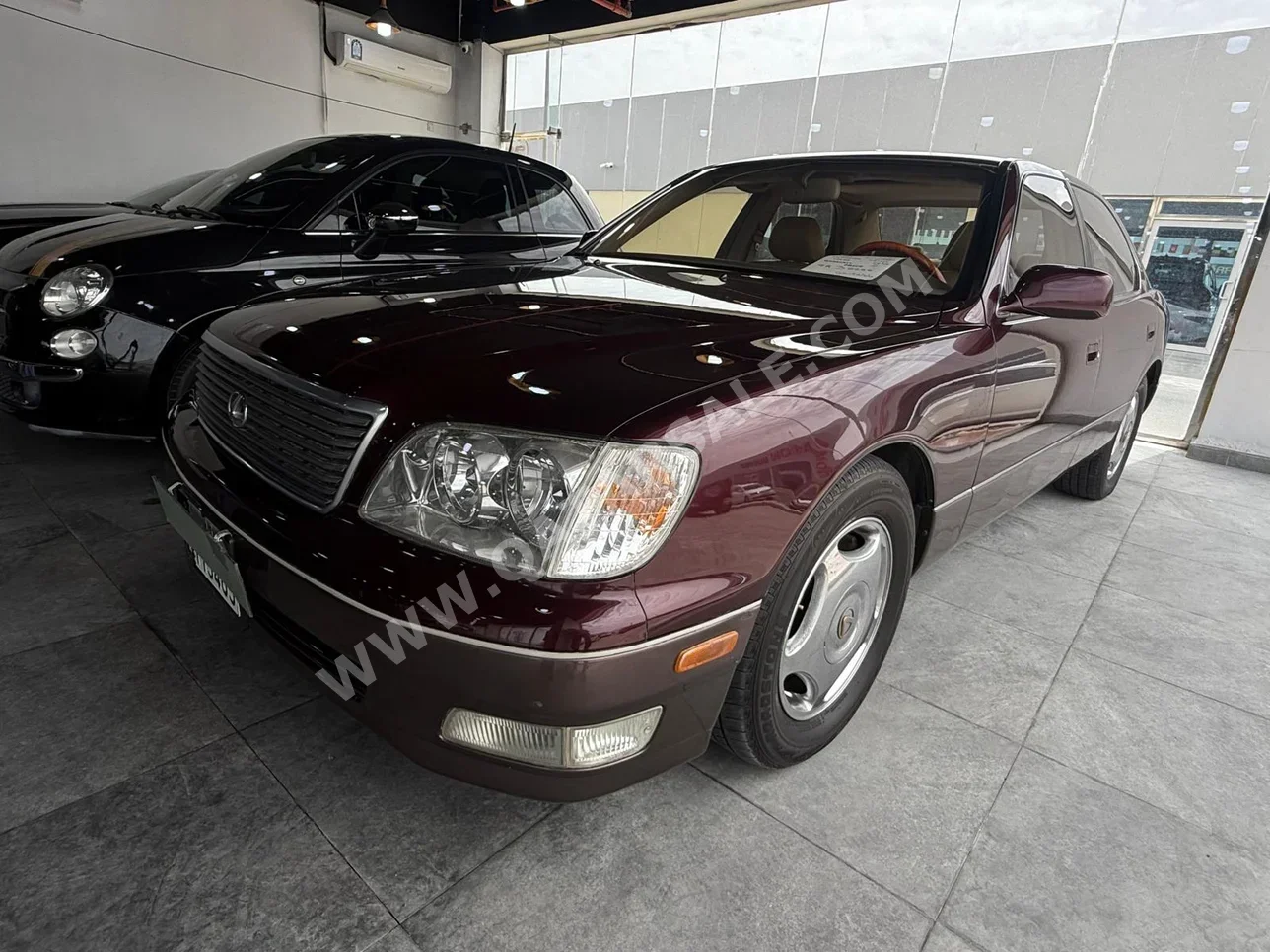 لكزس ال اس 400 1998 اوتوماتيك 450,000 كم 8 سلندر دفع خلفي سيدان عنابي