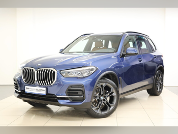 بي ام دبليو  الفئة - اكس  اكس 5 40 اي  2023  اوتوماتيك  39,000 كم  6 سلندر  دفع كلي مستمر  اس يو في  ازرق  تحت الضمان