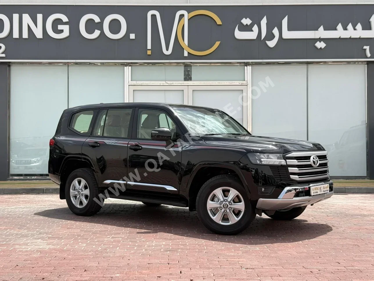 تويوتا لاند كروزر جي اكس ار 2025 اوتوماتيك 0 كم 6 سلندر دفع رباعي اس يو في أسود تحت الضمان