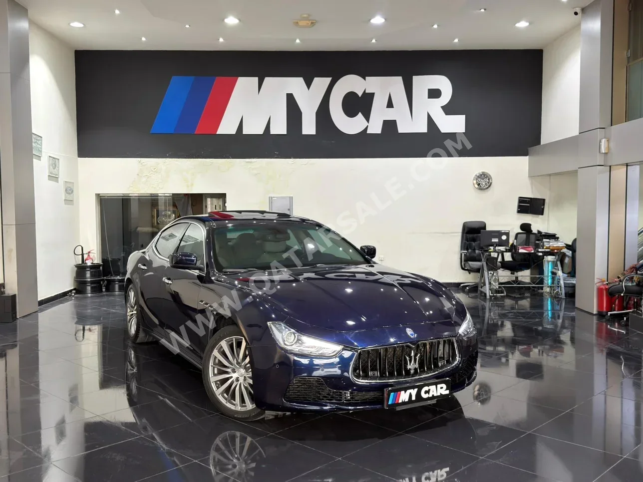 مزاراتي  جيبلي  2016  اوتوماتيك  63,000 كم  6 سلندر  دفع خلفي  سيدان  أزرق غامق