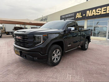 جي ام سي  سييرا  اليفيشن  2024  اوتوماتيك  20,000 كم  8 سلندر  دفع رباعي  بيكب  أسود  تحت الضمان