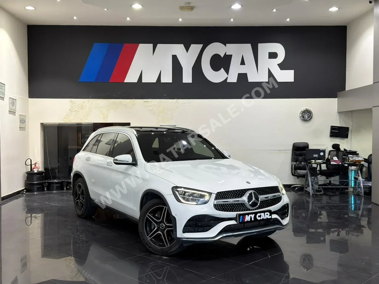 Mercedes-Benz GLC 300 2020 Automatic 110,000 Km 4 Cylinder Four Wheel Drive (4WD) SUV White