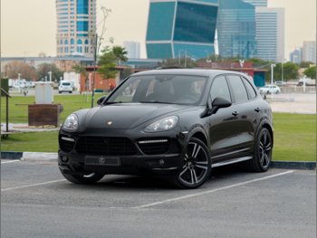 Porsche  Cayenne  Turbo S  2013  Automatic  89,000 Km  8 Cylinder  Four Wheel Drive (4WD)  SUV  Black