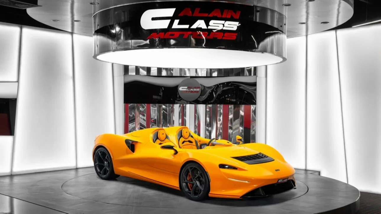 Mclaren  Elva  Roadster  2021  Automatic  0 Km  8 Cylinder  All Wheel Drive (AWD)  Convertible  Orange