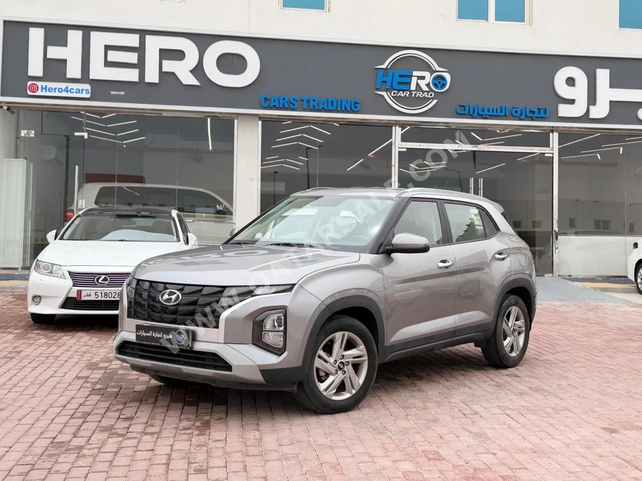 هيونداي  كريتا  2024  اوتوماتيك  42,000 كم  4 سلندر  سحب امامي  اس يو في  فضي