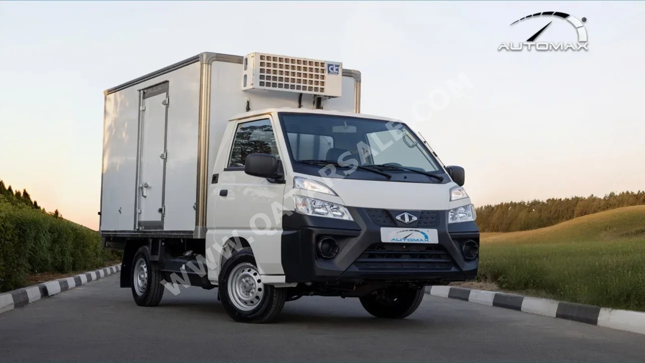 CMC  CMC  2025  Manual  0 Km  4 Cylinder  Rear Wheel Drive (RWD)  Fridge  White  With Warranty