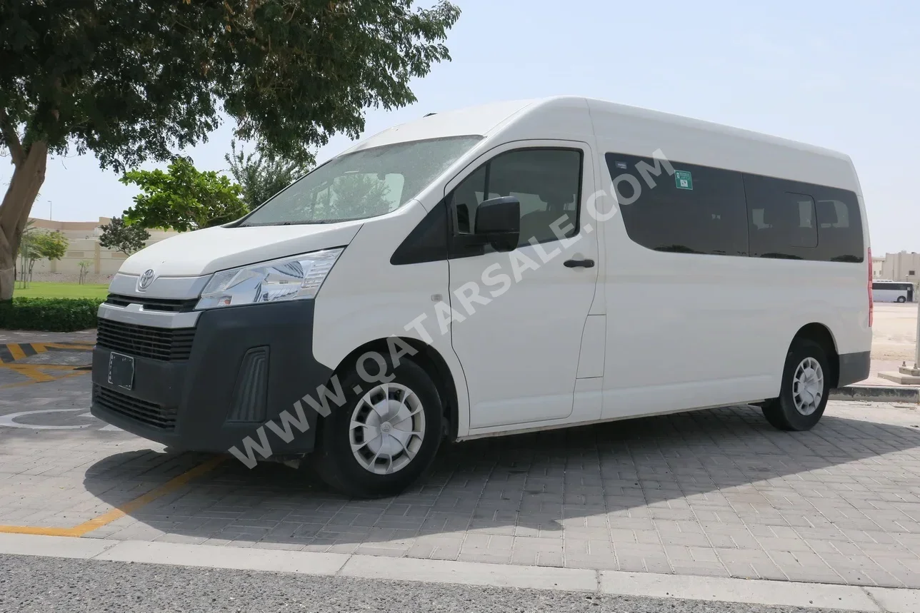 تويوتا  هايس  2023  عادي  259,000 كم  6 سلندر  دفع خلفي  فان \ باص  أبيض