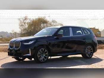 BMW  X-Series  X3  2026  Automatic  0 Km  4 Cylinder  All Wheel Drive (AWD)  SUV  Black  With Warranty