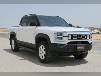 BYD  Shark  6  2026  Automatic  3,000 Km  4 Cylinder  Four Wheel Drive (4WD)  Pick Up  White  With Warranty