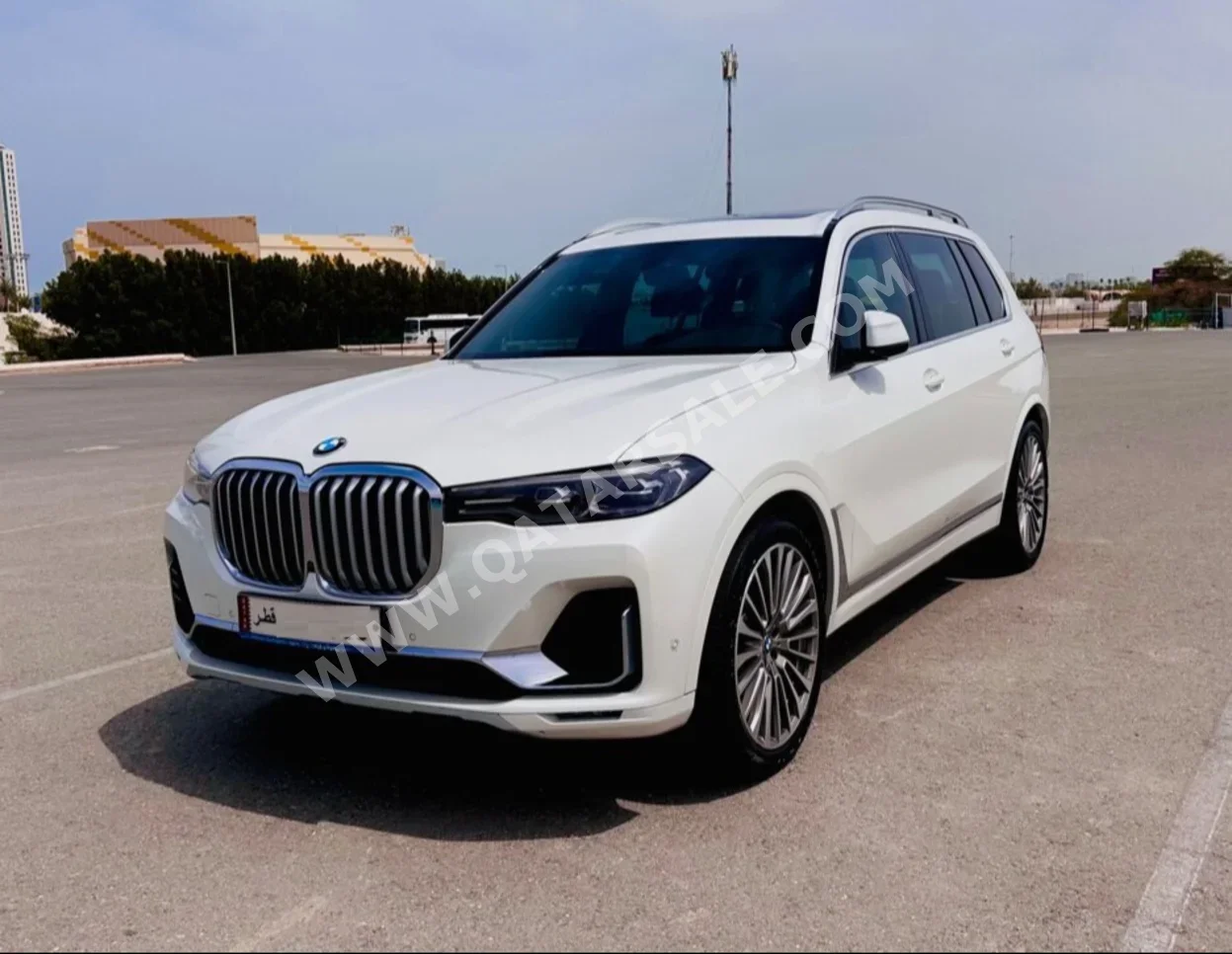 BMW  X-Series  X7  2021  Automatic  75,000 Km  6 Cylinder  Four Wheel Drive (4WD)  SUV  White