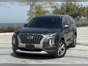 هيونداي  باليساد  2021  اوتوماتيك  155,000 كم  6 سلندر  دفع كلي مستمر  اس يو في  رمادي