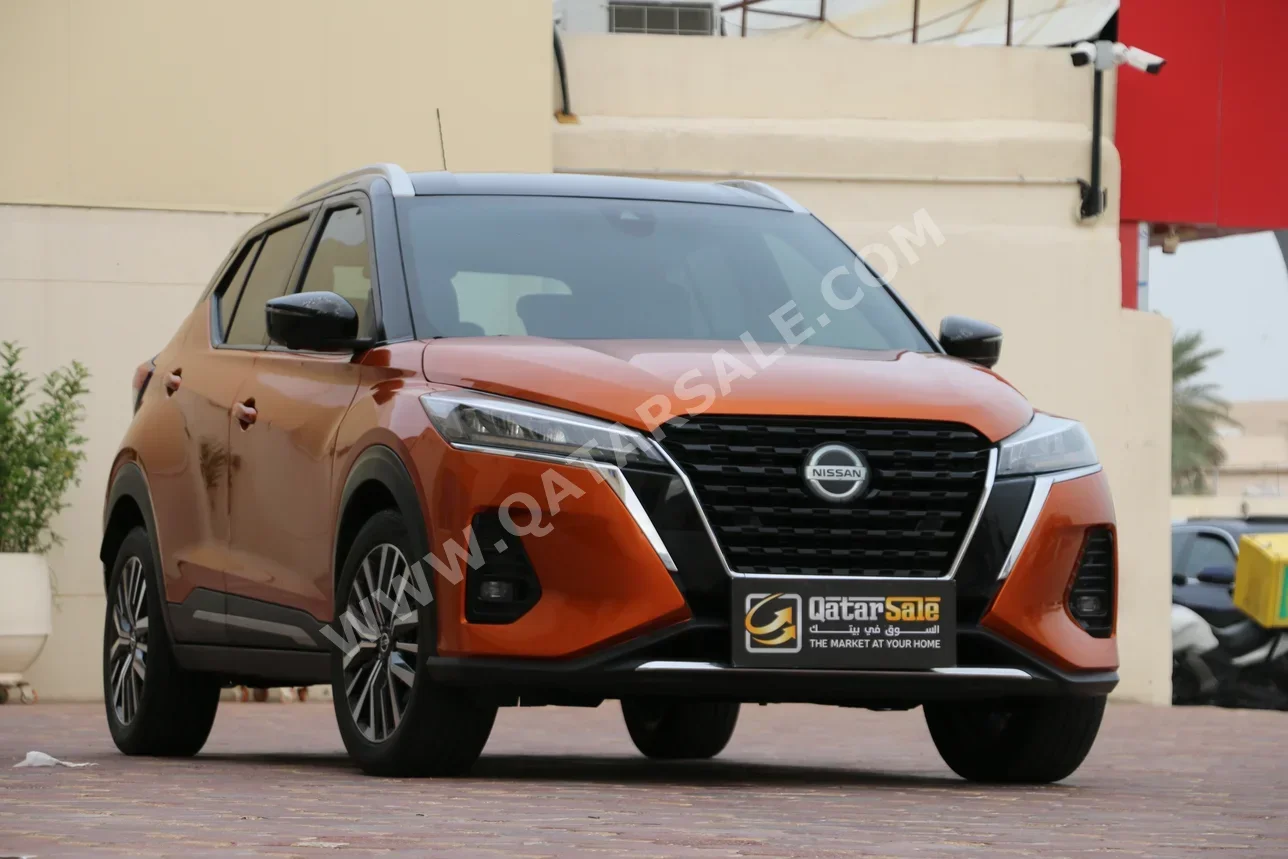 نيسان كيكس 2022 اوتوماتيك 87,000 كم 4 سلندر سحب امامي اس يو في برتقالي