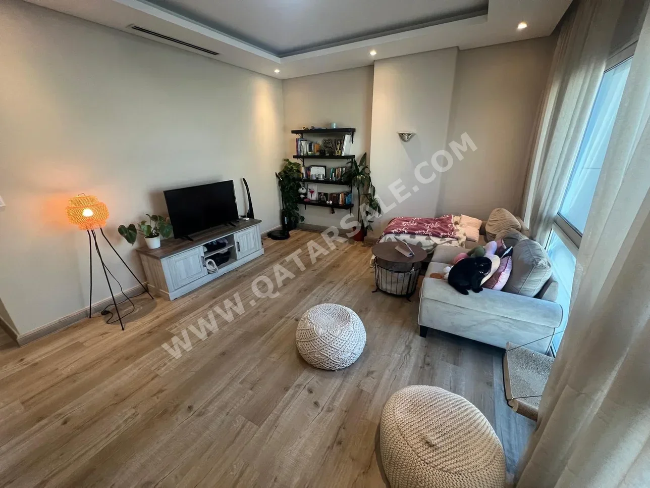 1 Bedrooms Apartment For Sale in Lusail - Al Erkyah Fully Furnished
