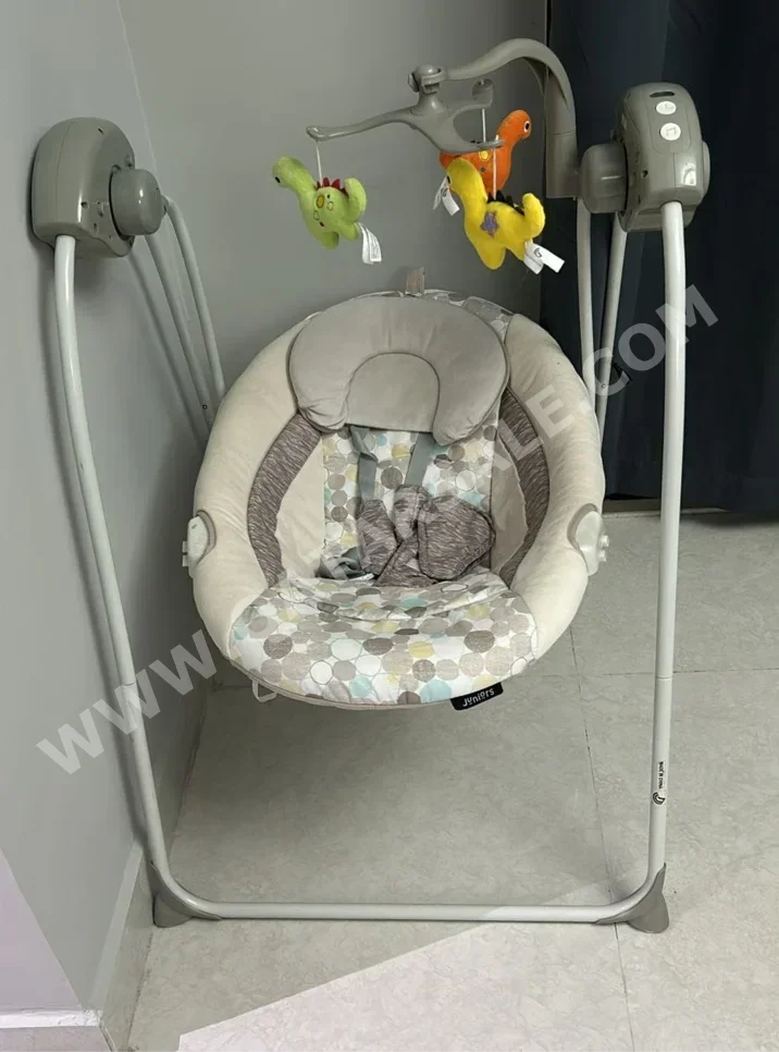 Baby seat / Bouncers and Swings
