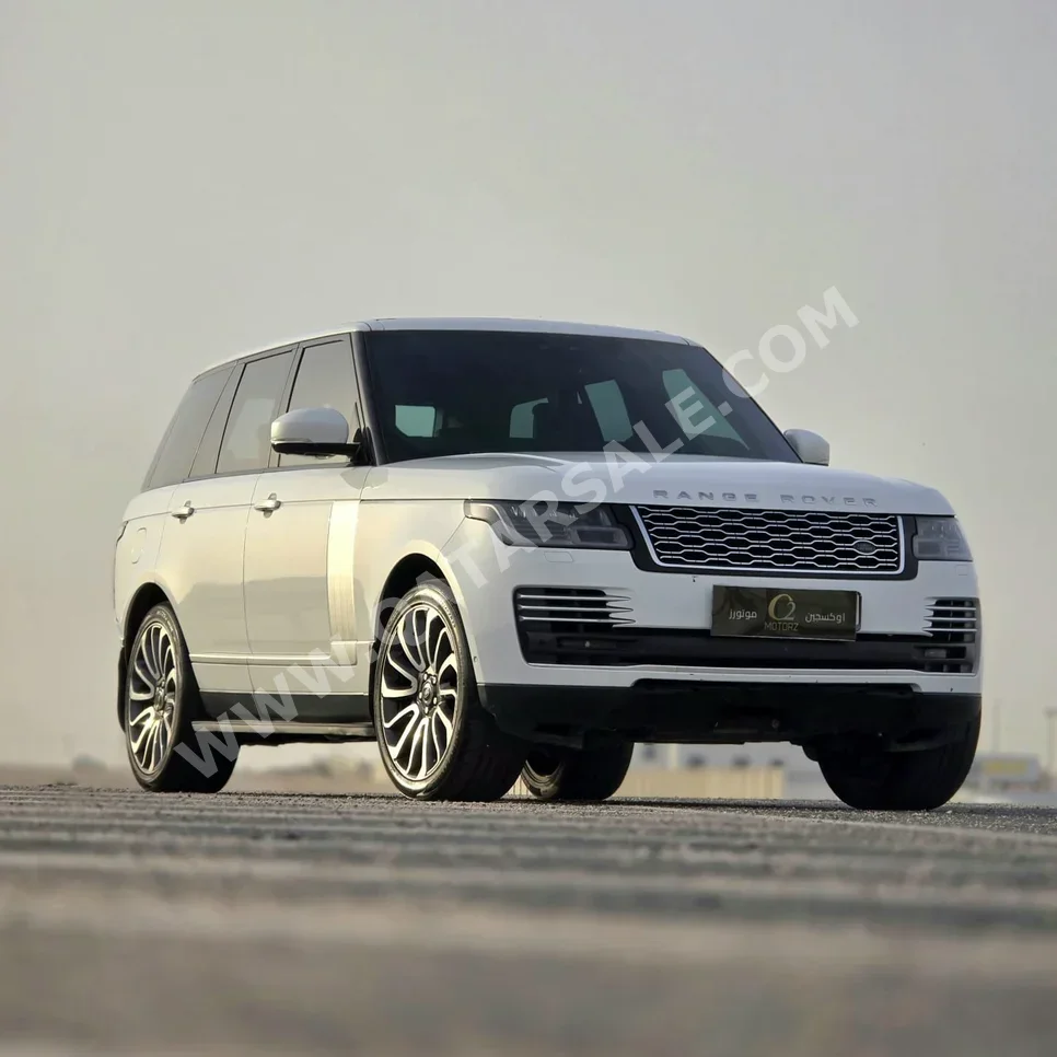 لاند روفر  رنج روفر  فوج اوتوبايوغرافي  2018  اوتوماتيك  128,000 كم  8 سلندر  دفع رباعي  اس يو في  أبيض