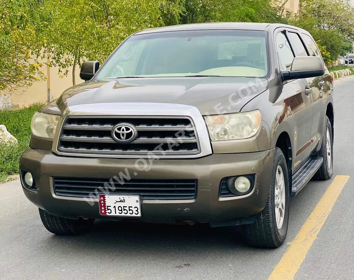 Toyota  Sequoia  2011  Automatic  430,000 Km  8 Cylinder  Four Wheel Drive (4WD)  SUV  Bronze