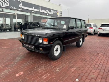 Land Rover  Range Rover  Vogue SE  1987  Manual  350,000 Km  8 Cylinder  Four Wheel Drive (4WD)  SUV  Black