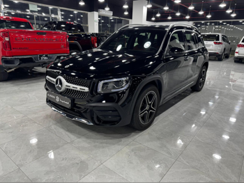 Mercedes-Benz  GLB  250  2023  Automatic  4,000 Km  6 Cylinder  Four Wheel Drive (4WD)  SUV  Black  With Warranty