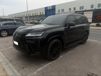 لكزس  ال اكس  600 لكجري  2024  اوتوماتيك  50,000 كم  6 سلندر  دفع رباعي  اس يو في  أسود  تحت الضمان