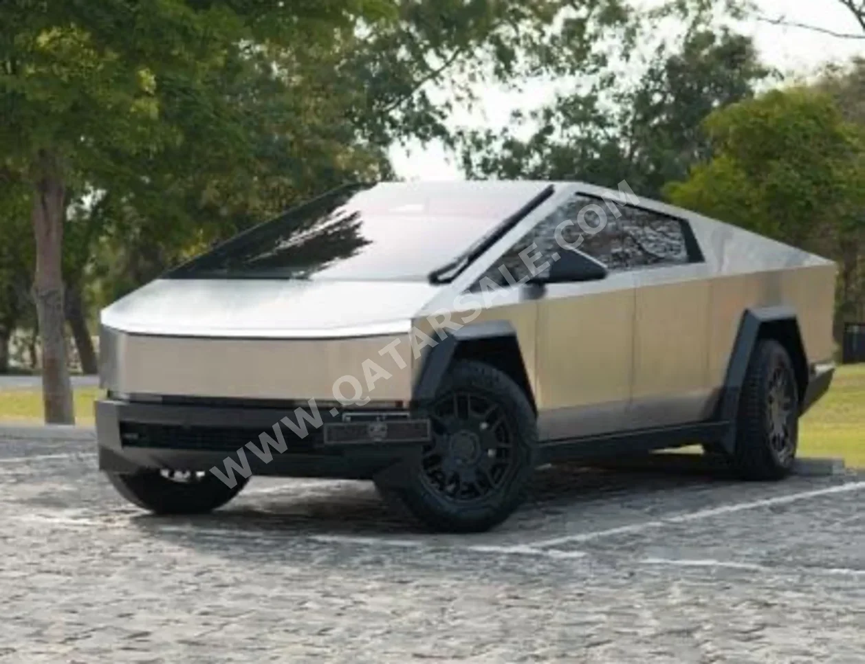 Tesla  Cybertruck  Foundation Series  2024  Automatic  20,000 Km  0 Cylinder  All Wheel Drive (AWD)  Pick Up  Silver  With Warranty