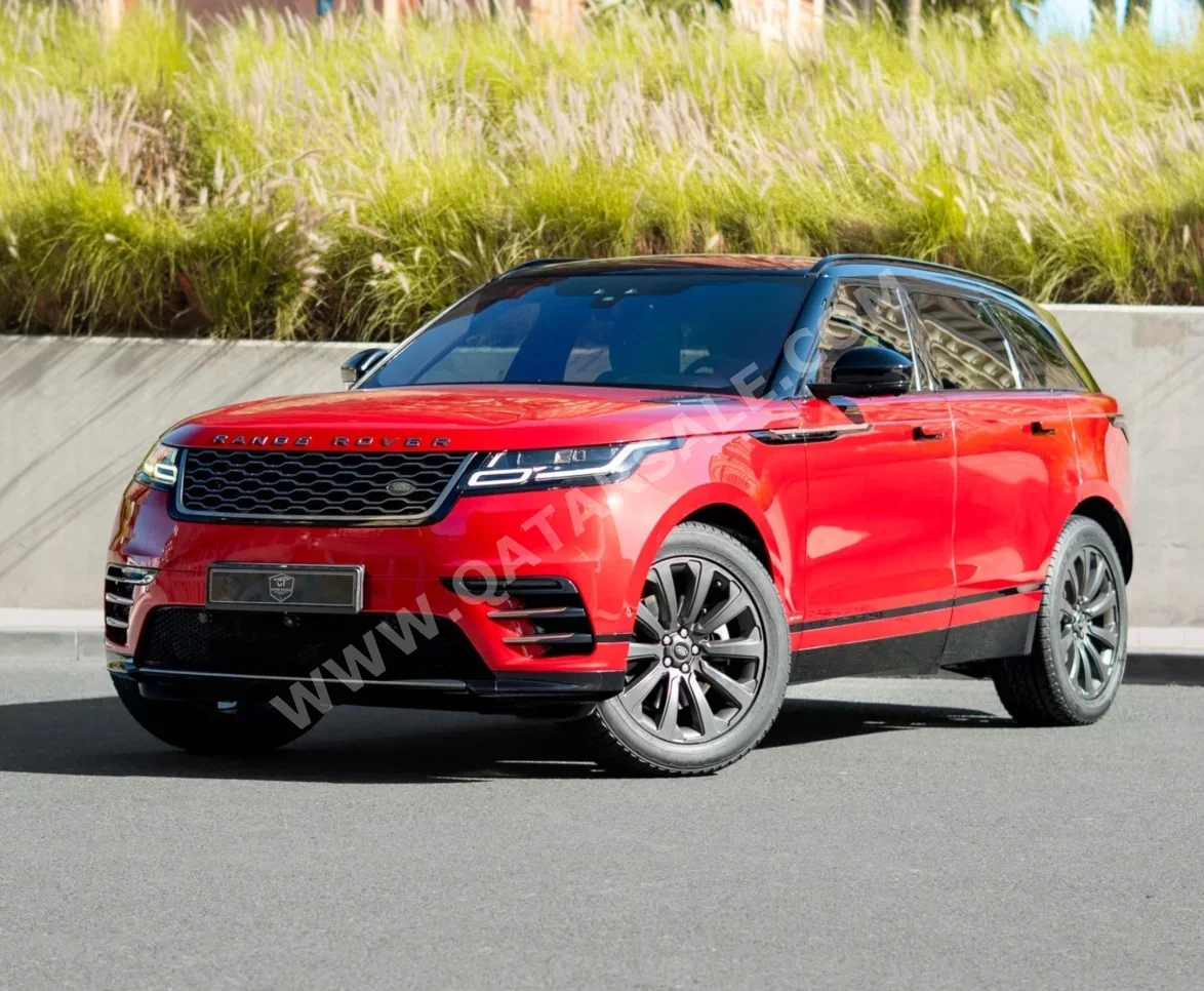Land Rover Range Rover Velar SE 2018 Automatic 88,000 Km 6 Cylinder All Wheel Drive (AWD) SUV Maroon With Warranty